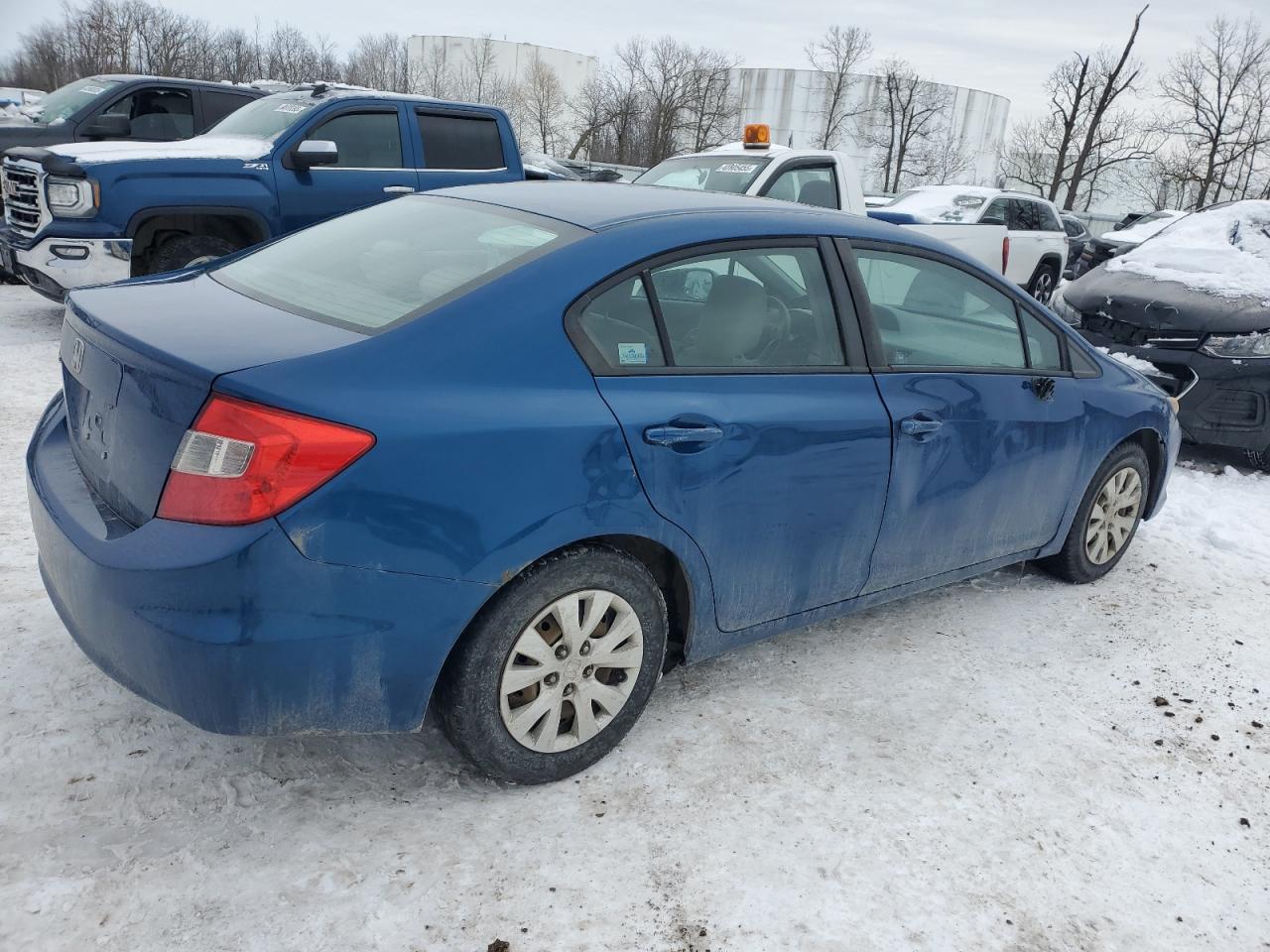 2012 Honda Civic VIN 2HGFB2F55CH563937 Copart auction photo, front end / minor dent/scratches damage thumbnail 3