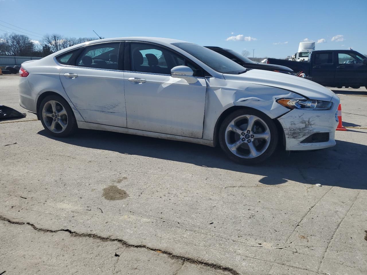 2016 Ford Fusion VIN 3FA6P0HD9GR405321 Copart auction photo, side / front end damage thumbnail 4