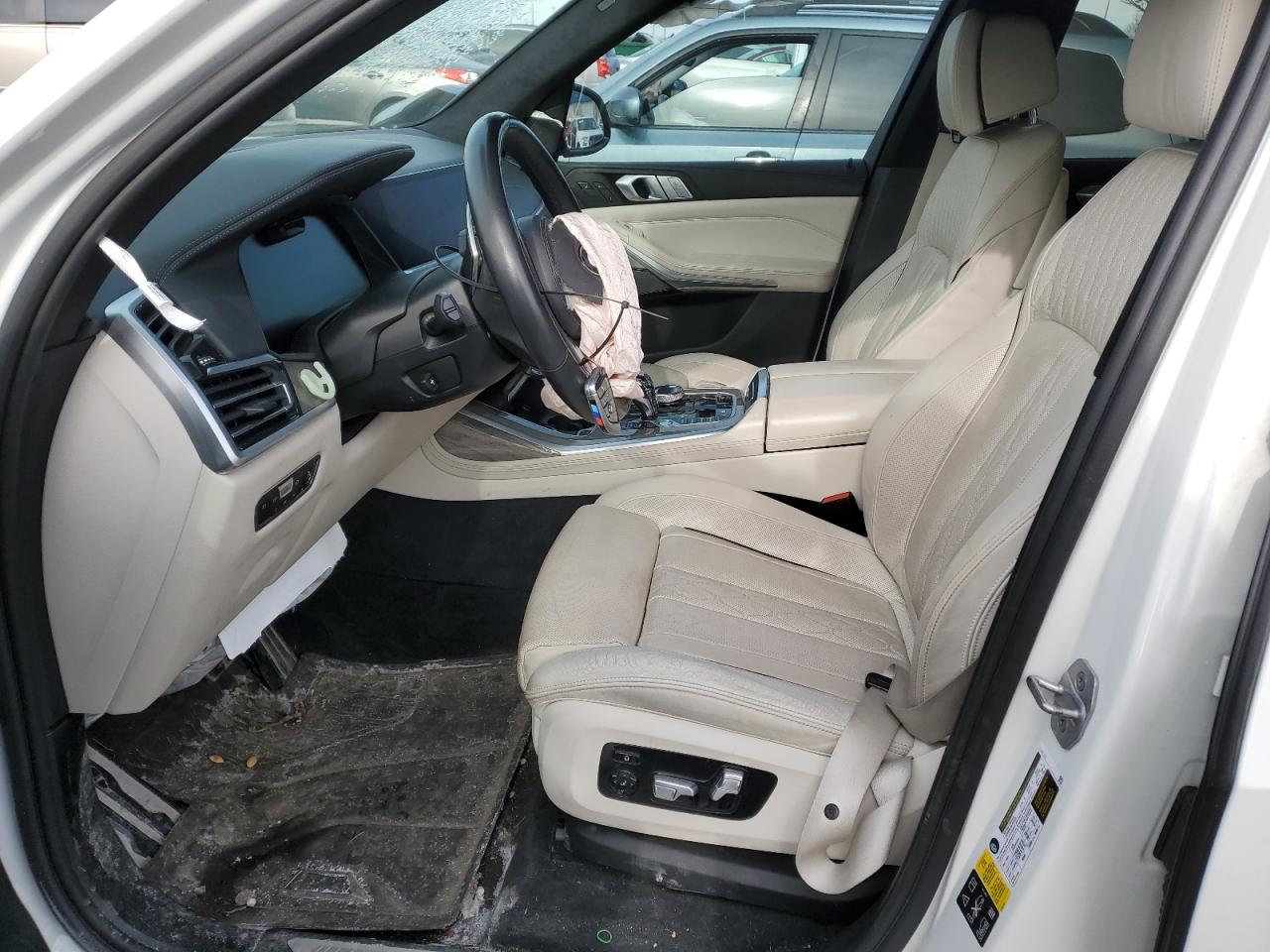 2021 BMW X7 VIN 5UXCW2C01M9E59155 Copart auction photo, front end / rear end damage thumbnail 7