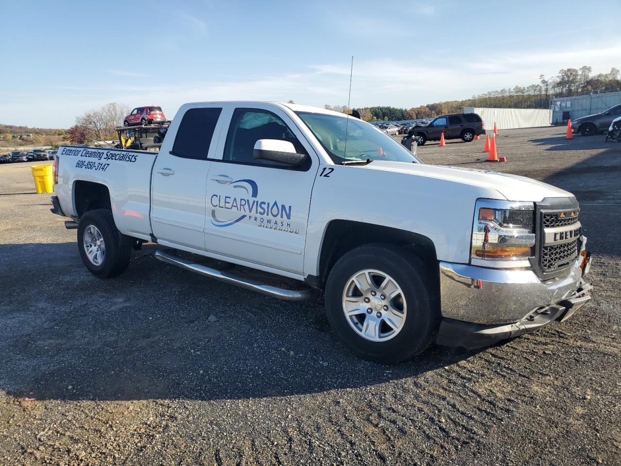 2019 Chevrolet Silverado VIN 2GCVKPEC4K1190131 Copart auction photo, front end / side damage thumbnail 4