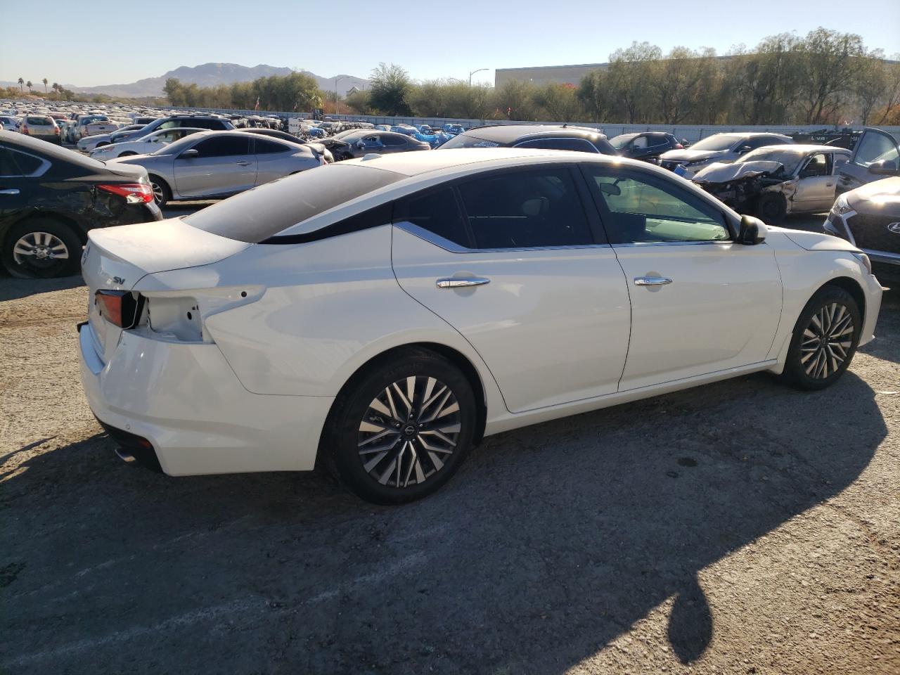 2024 Nissan Altima VIN 1N4BL4DV3RN435212 Copart auction photo, rear end damage thumbnail 3