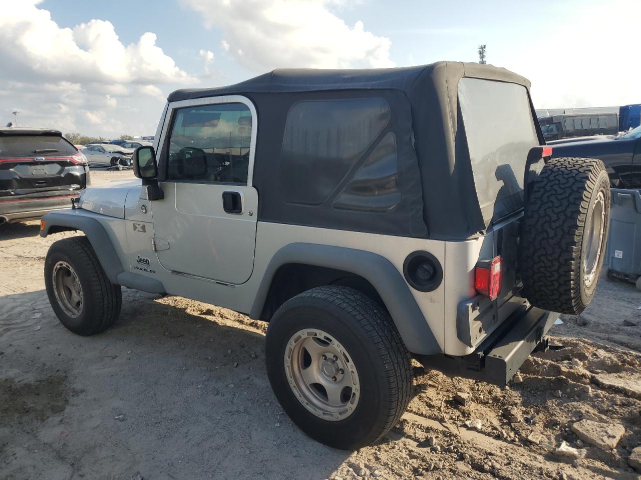 2006 Jeep Wrangler VIN 1J4FA39S66P706476 Copart auction photo, front end damage thumbnail 2