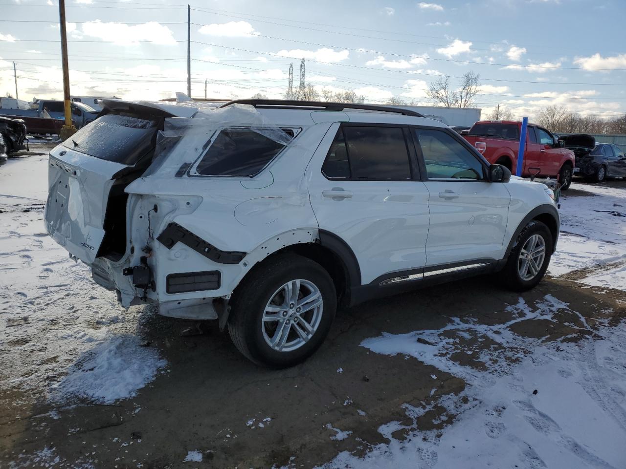 2022 Ford Explorer VIN 1FMSK8DH2NGB26873 Copart auction photo, rear end damage thumbnail 3