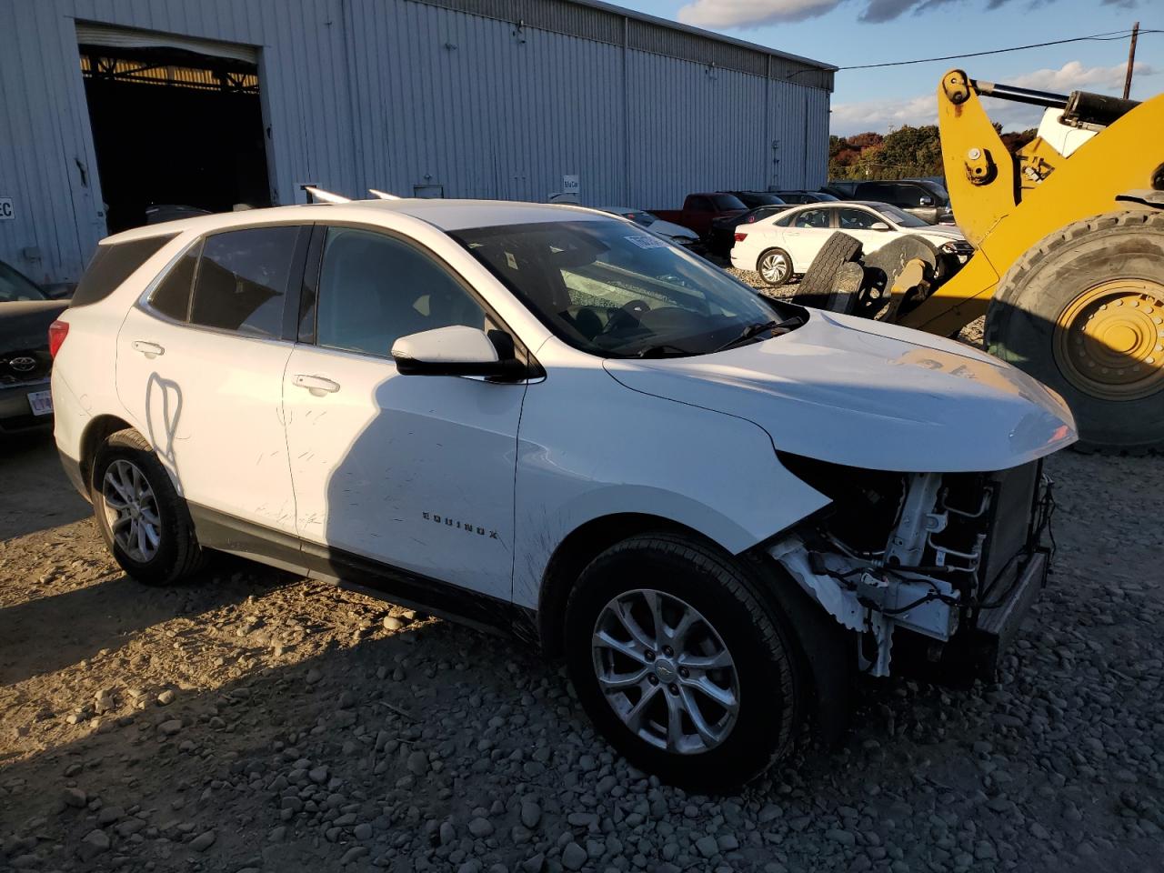 2018 Chevrolet Equinox VIN 2GNAXSEV1J6334182 Copart auction photo, front end / minor dent/scratches damage thumbnail 4