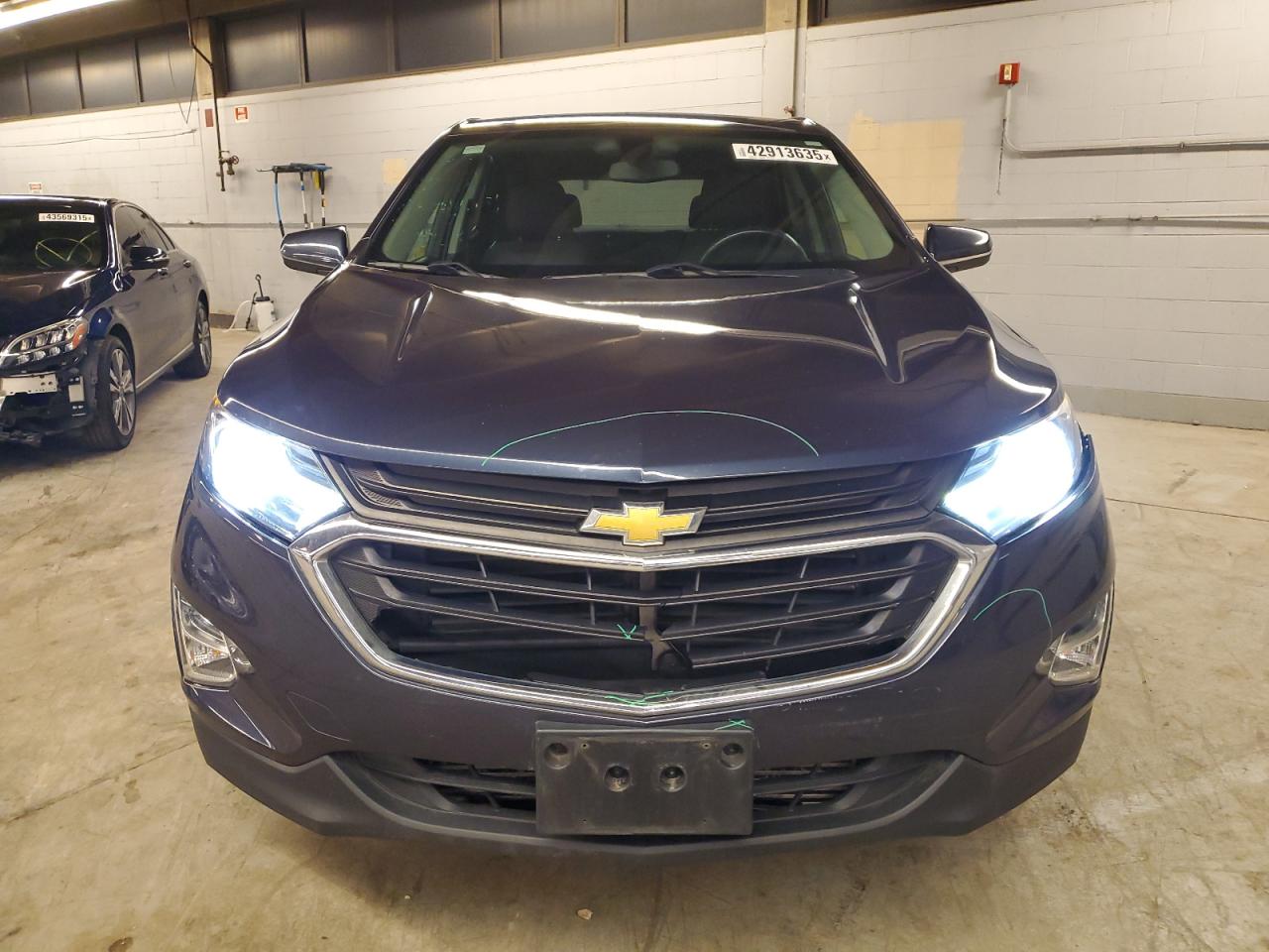 2018 Chevrolet Equinox VIN 3GNAXJEV9JL319743 Copart auction photo, front end / mechanical damage thumbnail 5