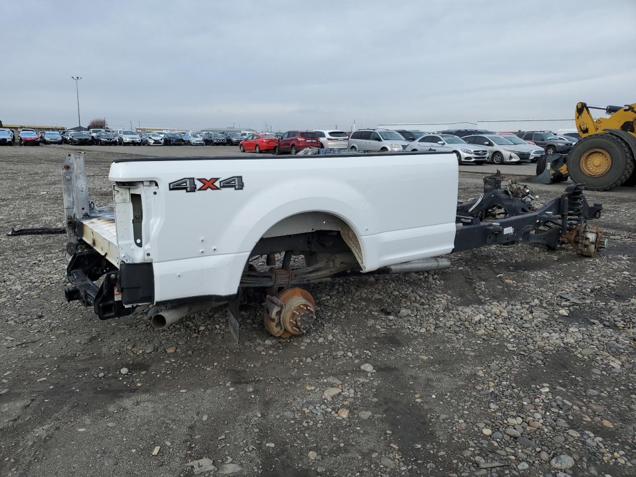 2017 Ford F350 VIN 1FT8X3B60HED58120 Copart auction photo, stripped / all over damage thumbnail 3