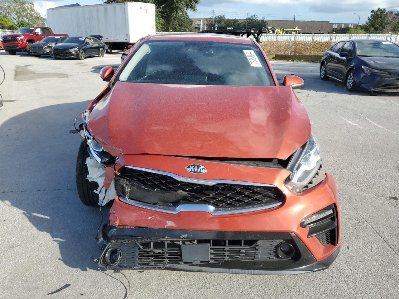 2019 KIA Forte VIN 3KPF54AD3KE071000 Copart auction photo, front end / side damage thumbnail 5