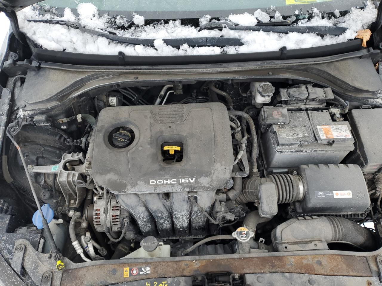 2017 Hyundai Elantra VIN 5NPD84LF8HH185981 Copart auction photo, front end / minor dent/scratches damage thumbnail 11