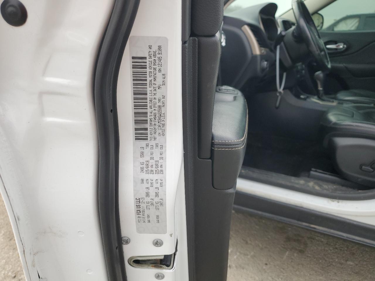 2016 Jeep Grand Cherokee VIN 1C4PJMDB4GW225608 Copart auction photo, all over / undercarriage damage thumbnail 13