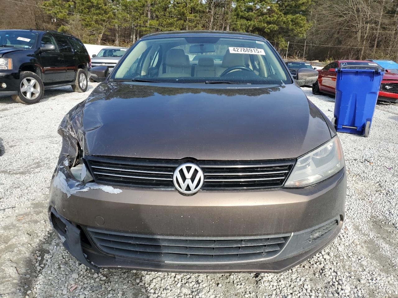 2014 Volkswagen Jetta VIN 3VWD17AJ5EM371249 Copart auction photo, front end / side damage thumbnail 5
