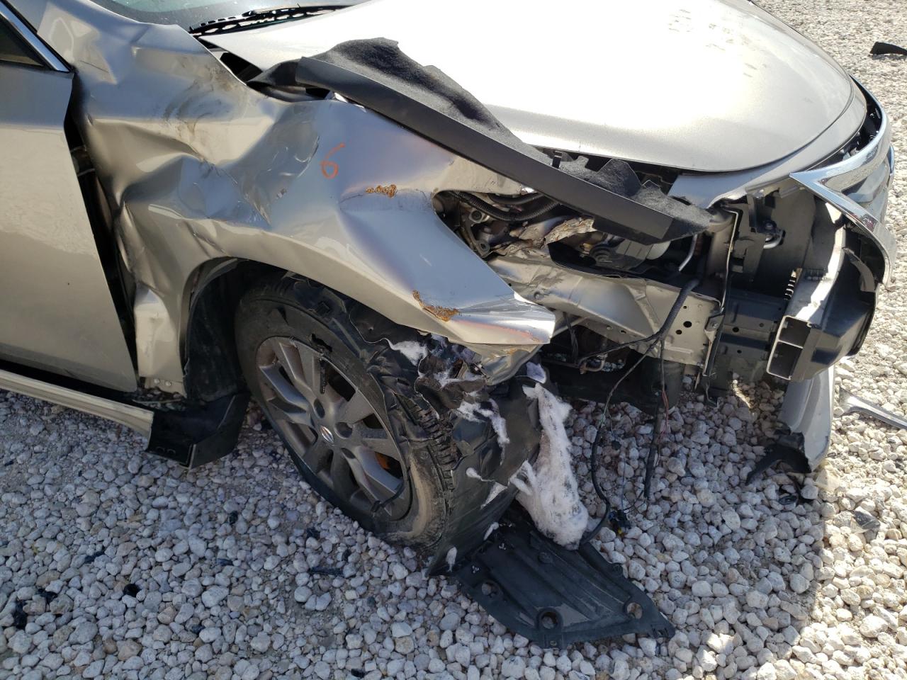 2015 Nissan Altima VIN 1N4AL3AP5FC478260 Copart auction photo, front end / side damage thumbnail 9
