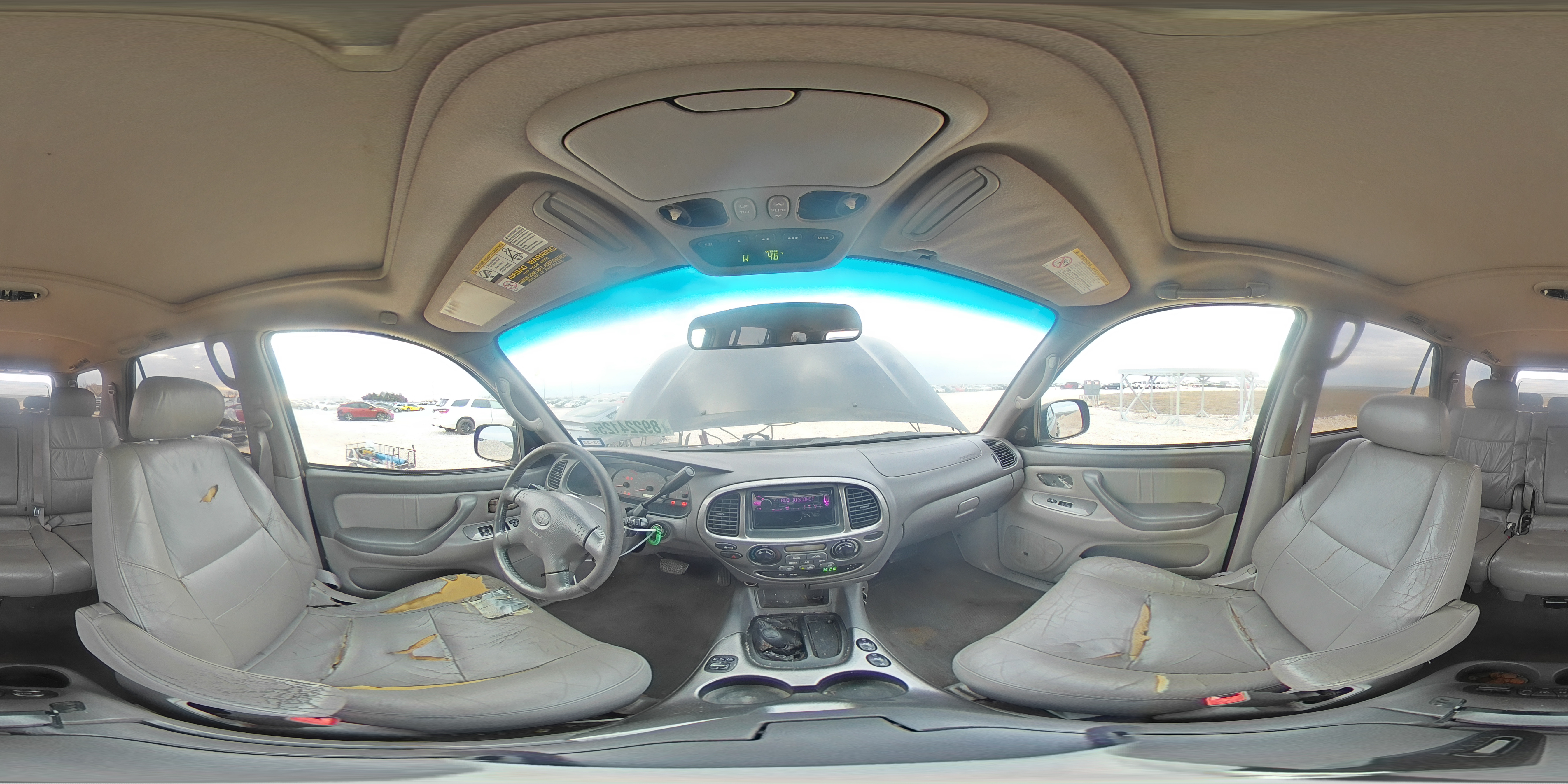 2001 Toyota Sequoia VIN 5TDBT48A41S041363 Copart auction photo, front end / side damage thumbnail 14