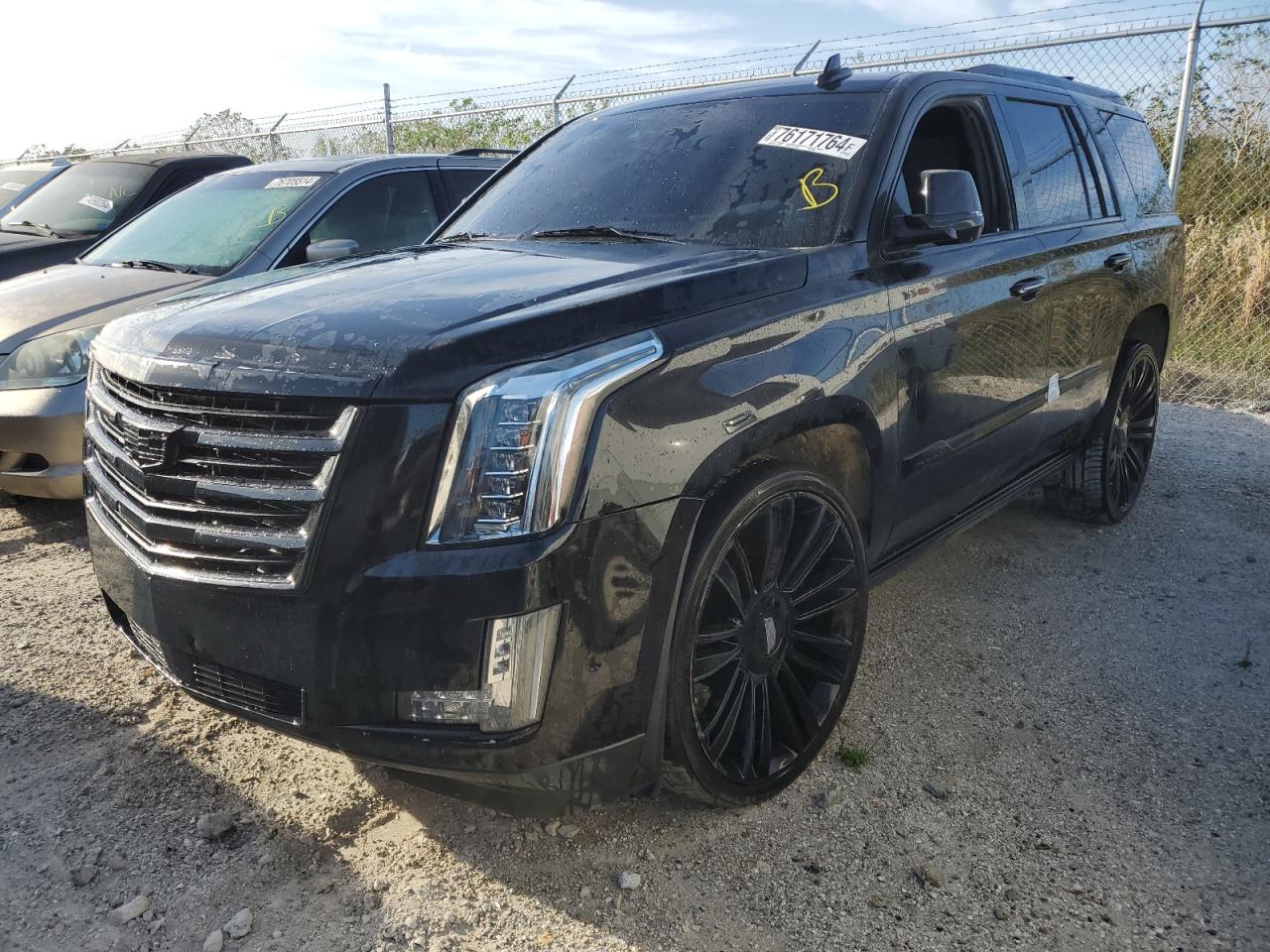 2018 Cadillac Escalade VIN 1GYS3DKJ3JR318408