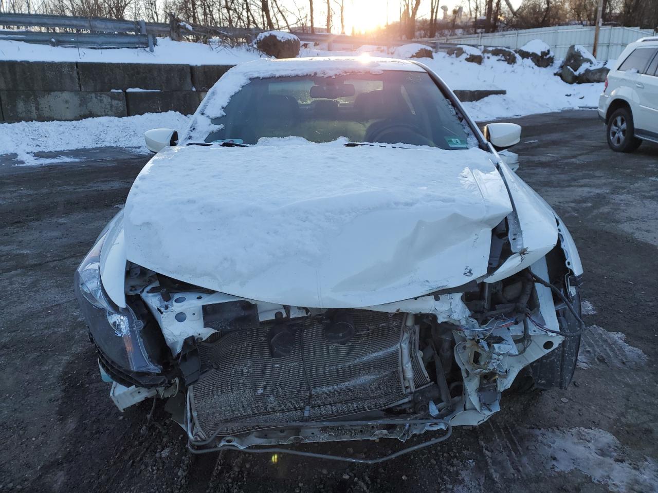 2012 Honda Accord VIN 1HGCP3F86CA019594 Copart auction photo, front end / minor dent/scratches damage thumbnail 4