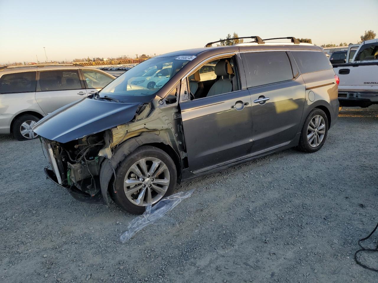 2018 KIA Sedona VIN KNDME5C17J6389707