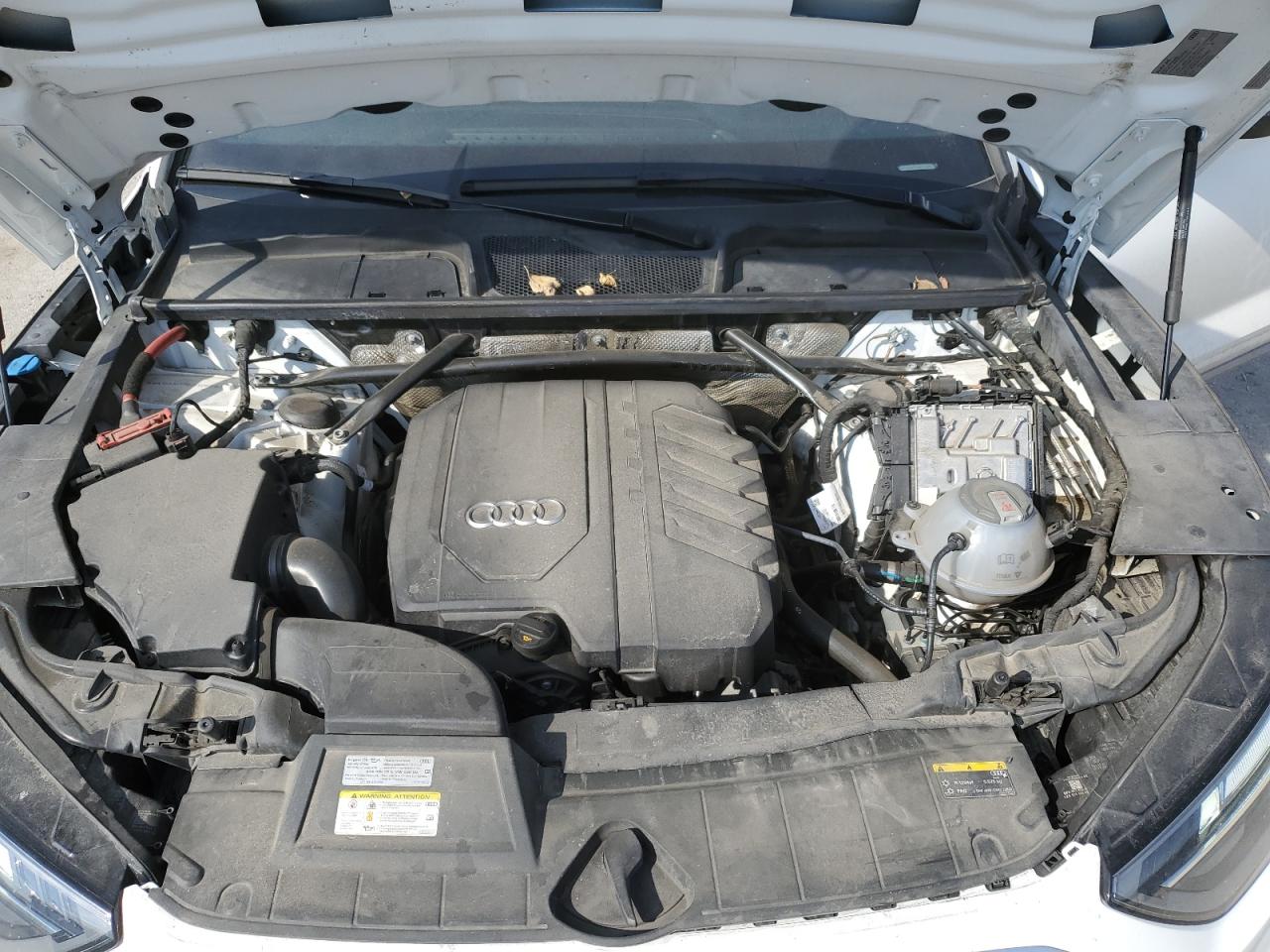 2021 Audi Q5 VIN WA1AAAFY7M2114037 Copart auction photo, front end damage thumbnail 12