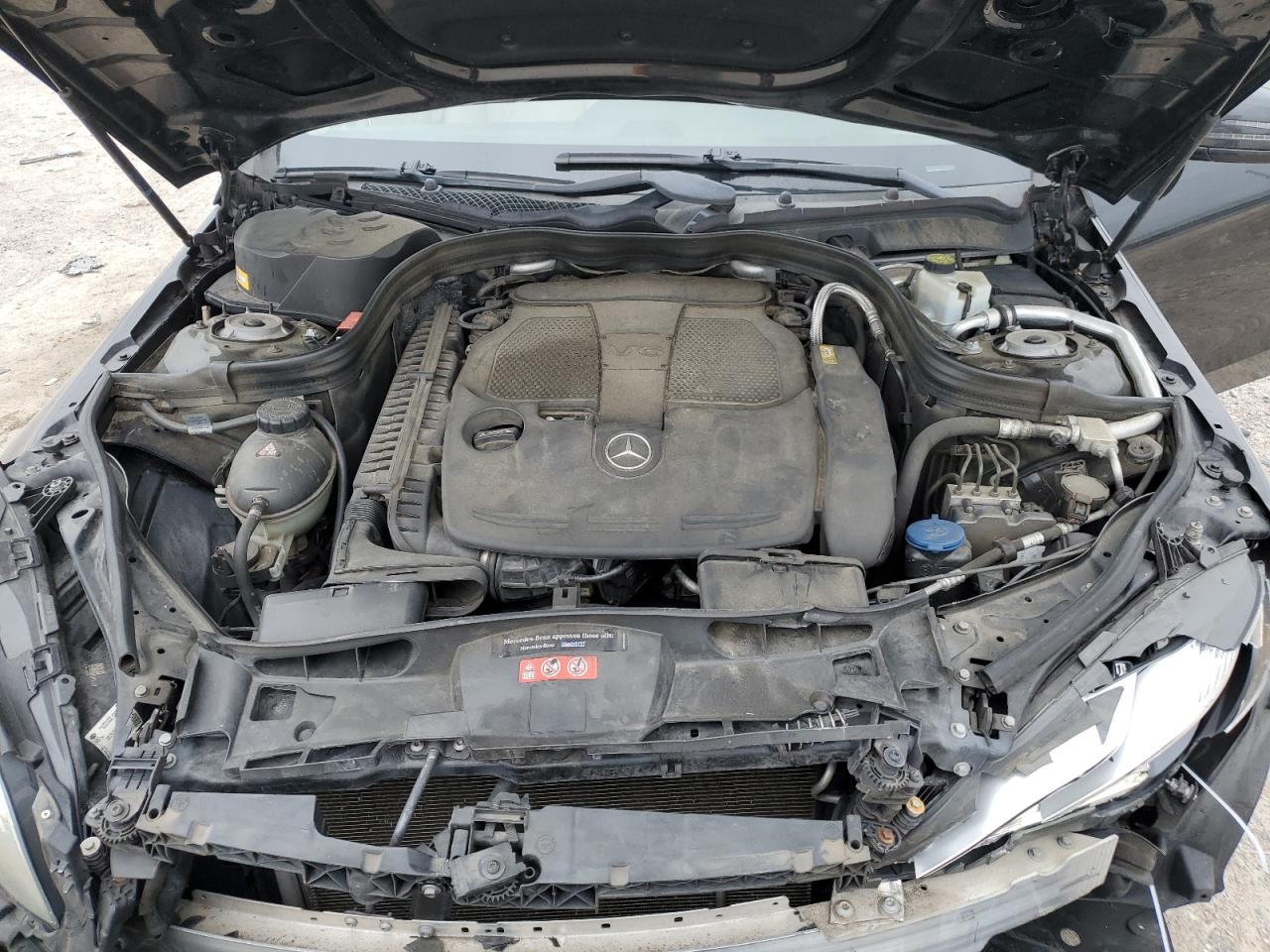 2014 Mercedes-Benz E-klasse VIN WDDHF5KB8EA967685 Copart auction photo, front end damage thumbnail 12
