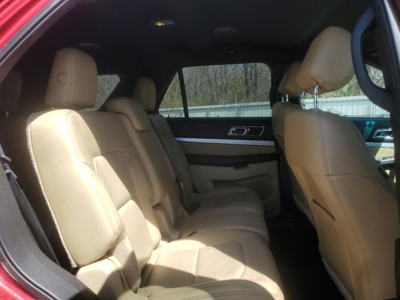 2016 Ford Explorer VIN 1FM5K7D82GGC40415 Copart auction photo, front end / minor dent/scratches damage thumbnail 11