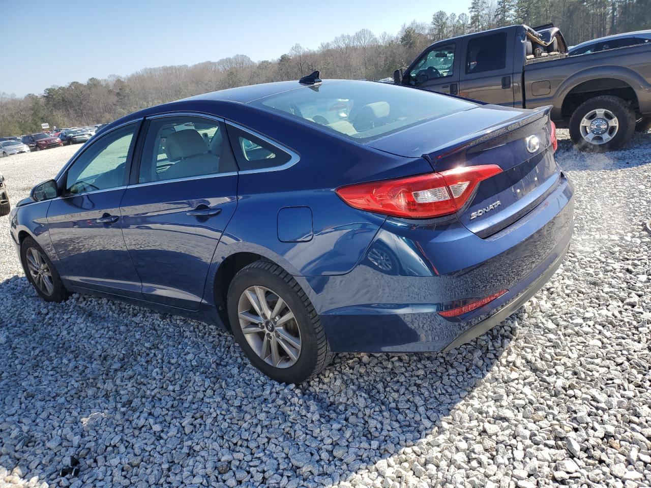 2016 Hyundai Sonata VIN 5NPE24AFXGH417245 Copart auction photo, front end / minor dent/scratches damage thumbnail 2