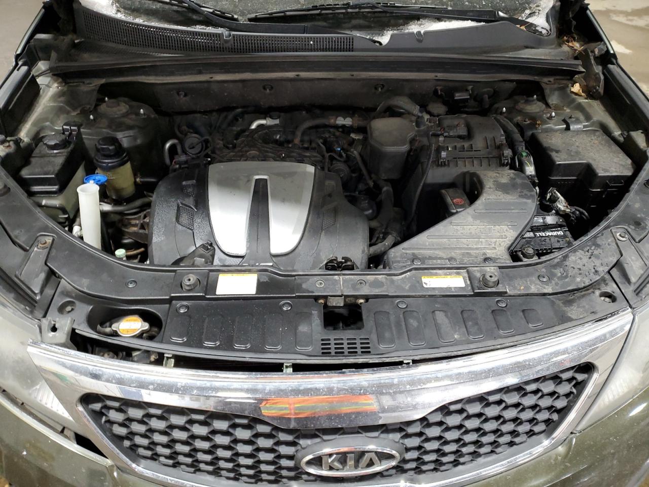 2011 KIA Sorento VIN 5XYKTDA25BG092548 Copart auction photo, front end / rear end damage thumbnail 11