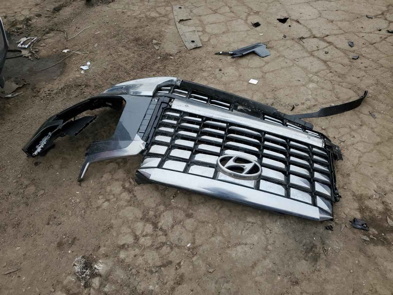 2024 Hyundai Palisade VIN KM8R7DGE6RU676949 Copart auction photo, side / front end damage thumbnail 13