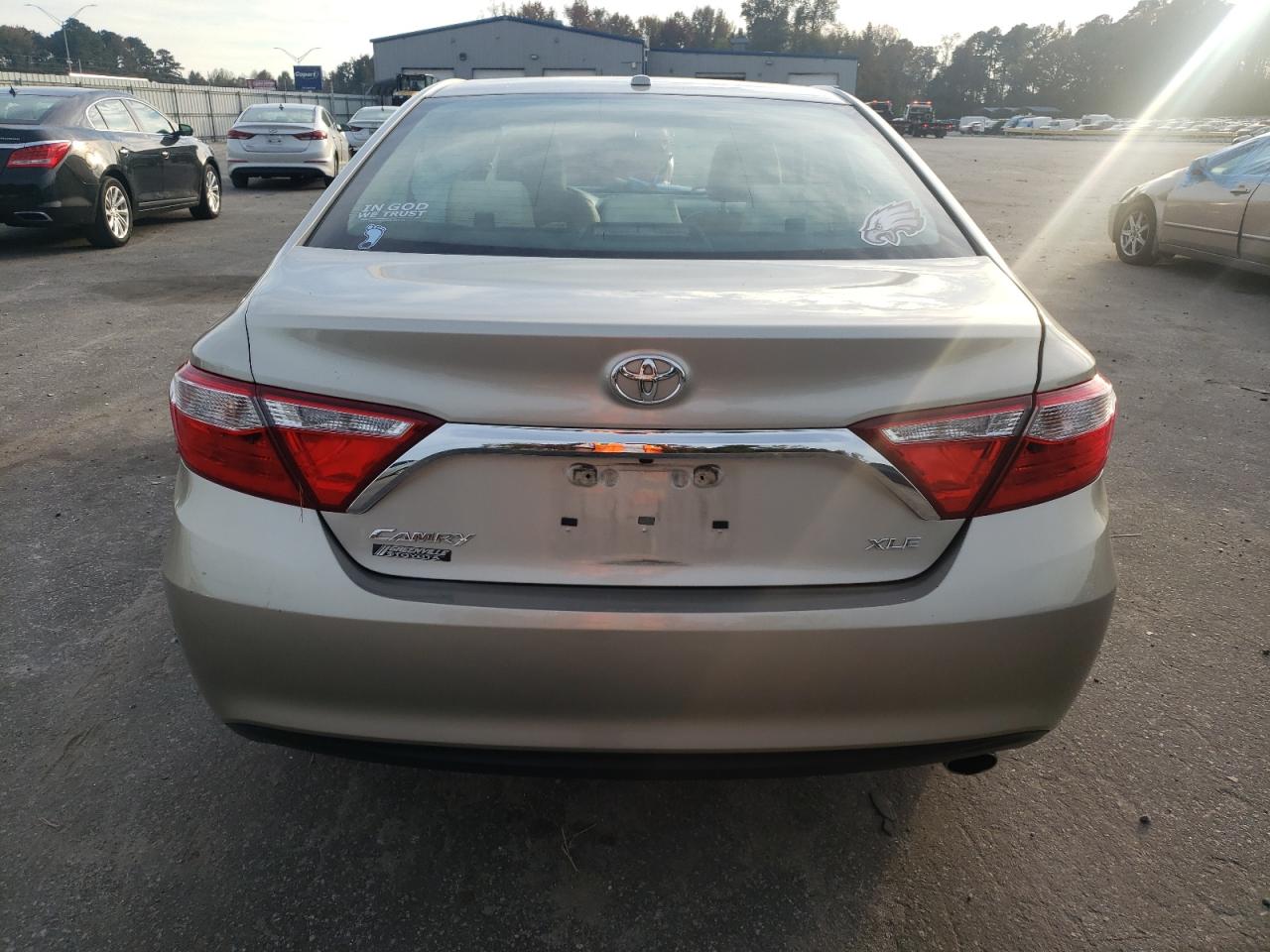 2017 Toyota Camry VIN 4T1BF1FK8HU318454 Copart auction photo, side damage thumbnail 6