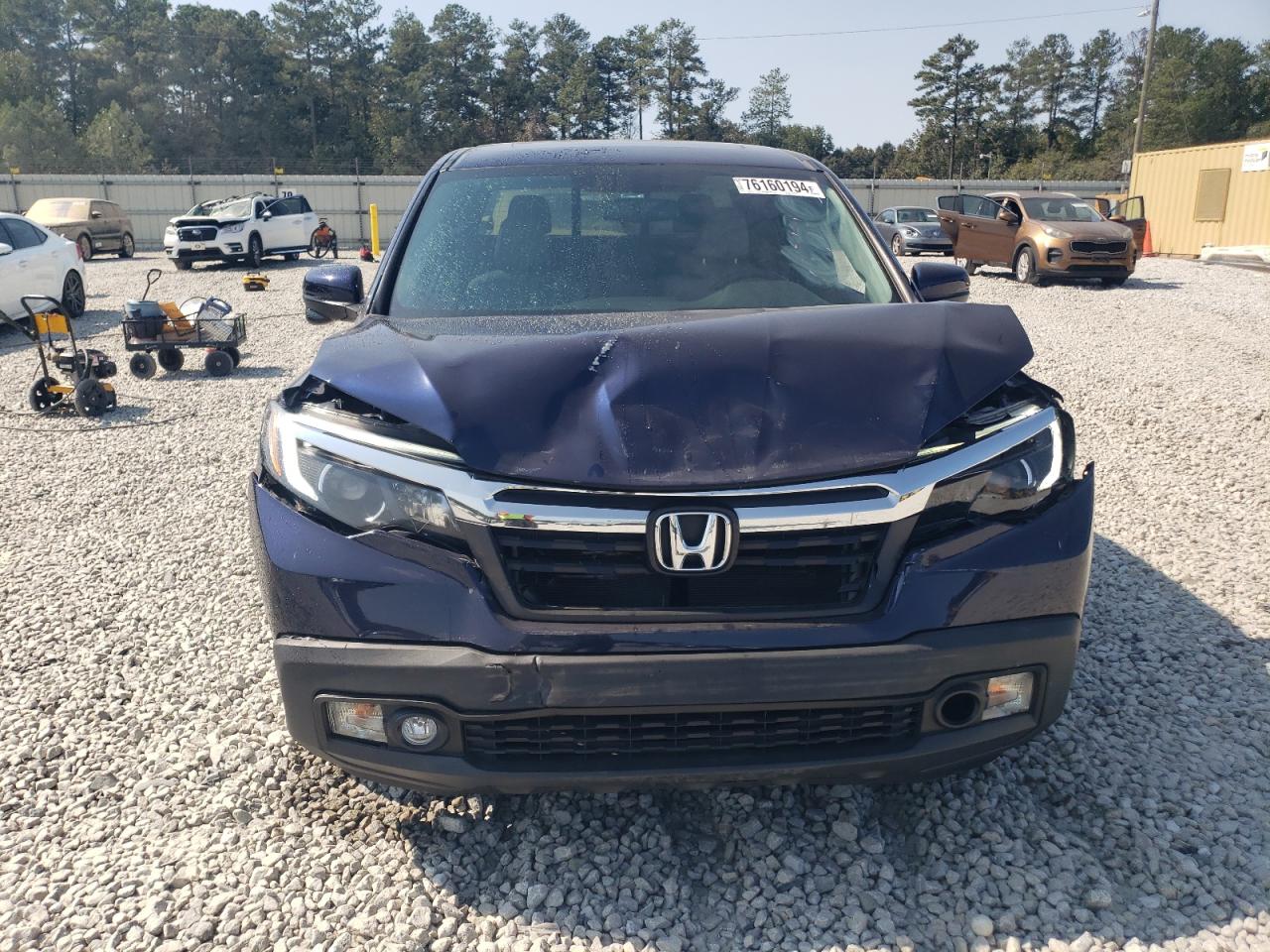 2019 Honda Ridgeline VIN 5FPYK3F68KB036170 Copart auction photo, front end / minor dent/scratches damage thumbnail 5