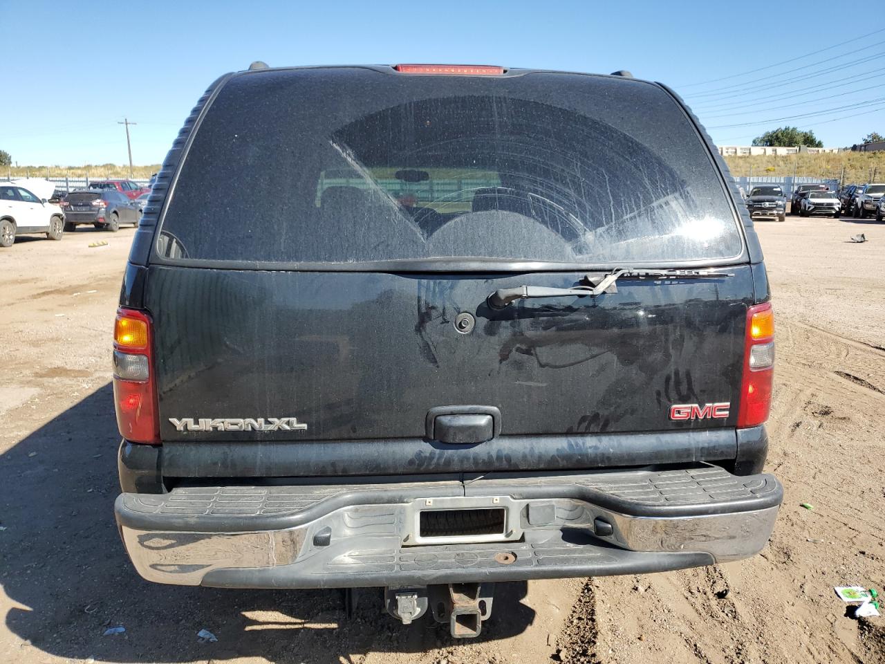 2003 GMC Yukon VIN 3GKGK26G23G148681 Copart auction photo, vandalism / front end damage thumbnail 6