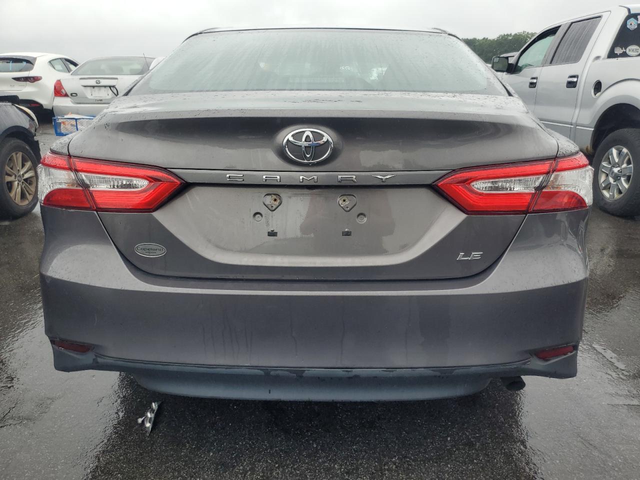 2018 Toyota Camry VIN 4T1B11HK8JU106168 Copart auction photo, all over damage thumbnail 6