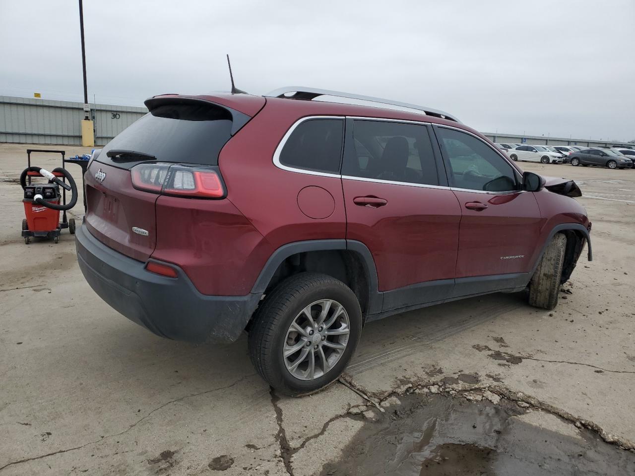 2019 Jeep Grand Cherokee VIN 1C4PJLLB5KD110581 Copart auction photo, front end / hail damage thumbnail 3