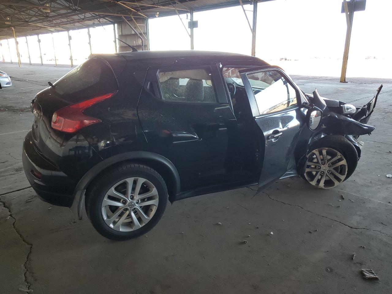 2011 Nissan Juke VIN JN8AF5MR6BT011647 Copart auction photo, front end / side damage thumbnail 3