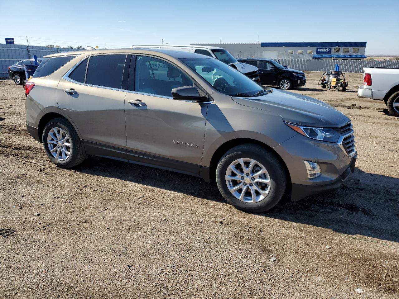 2019 Chevrolet Equinox VIN 3GNAXKEVXKS561745 Copart auction photo, hail damage thumbnail 4