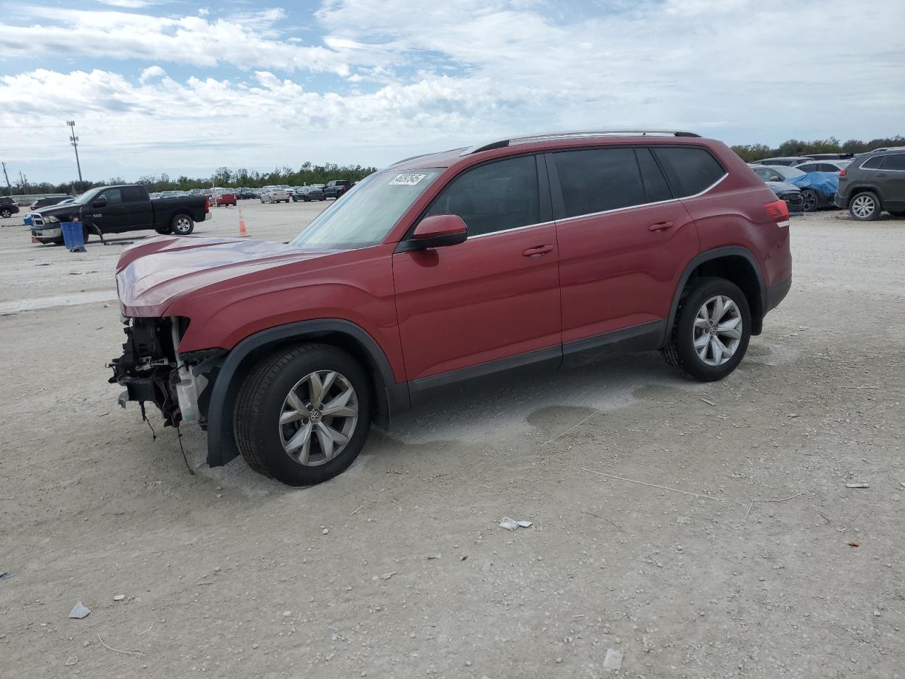 2018 Volkswagen Atlas VIN 1V2CR2CA3JC587408