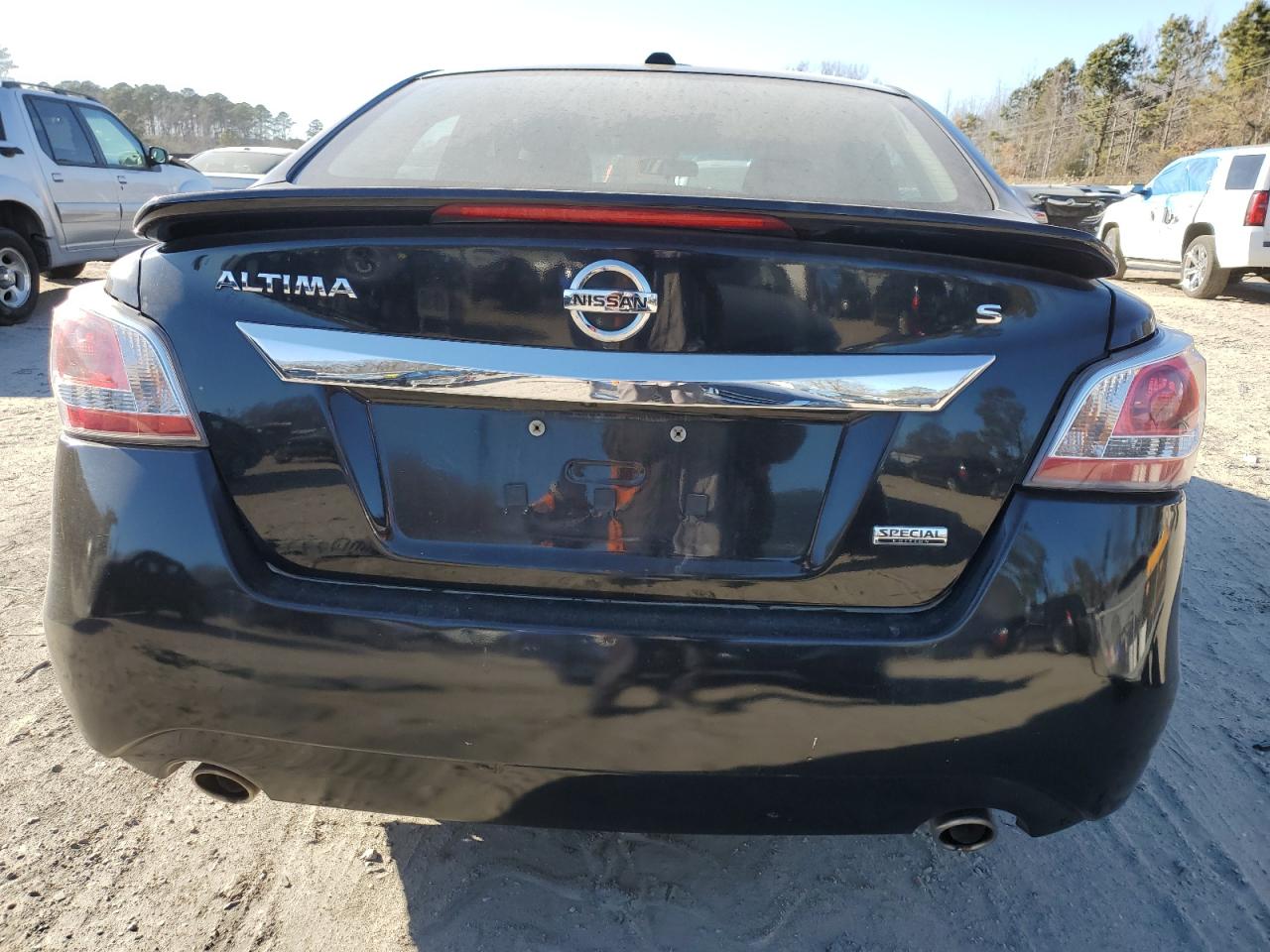 2015 Nissan Altima VIN 1N4AL3APXFC582808 Copart auction photo, front end / minor dent/scratches damage thumbnail 6