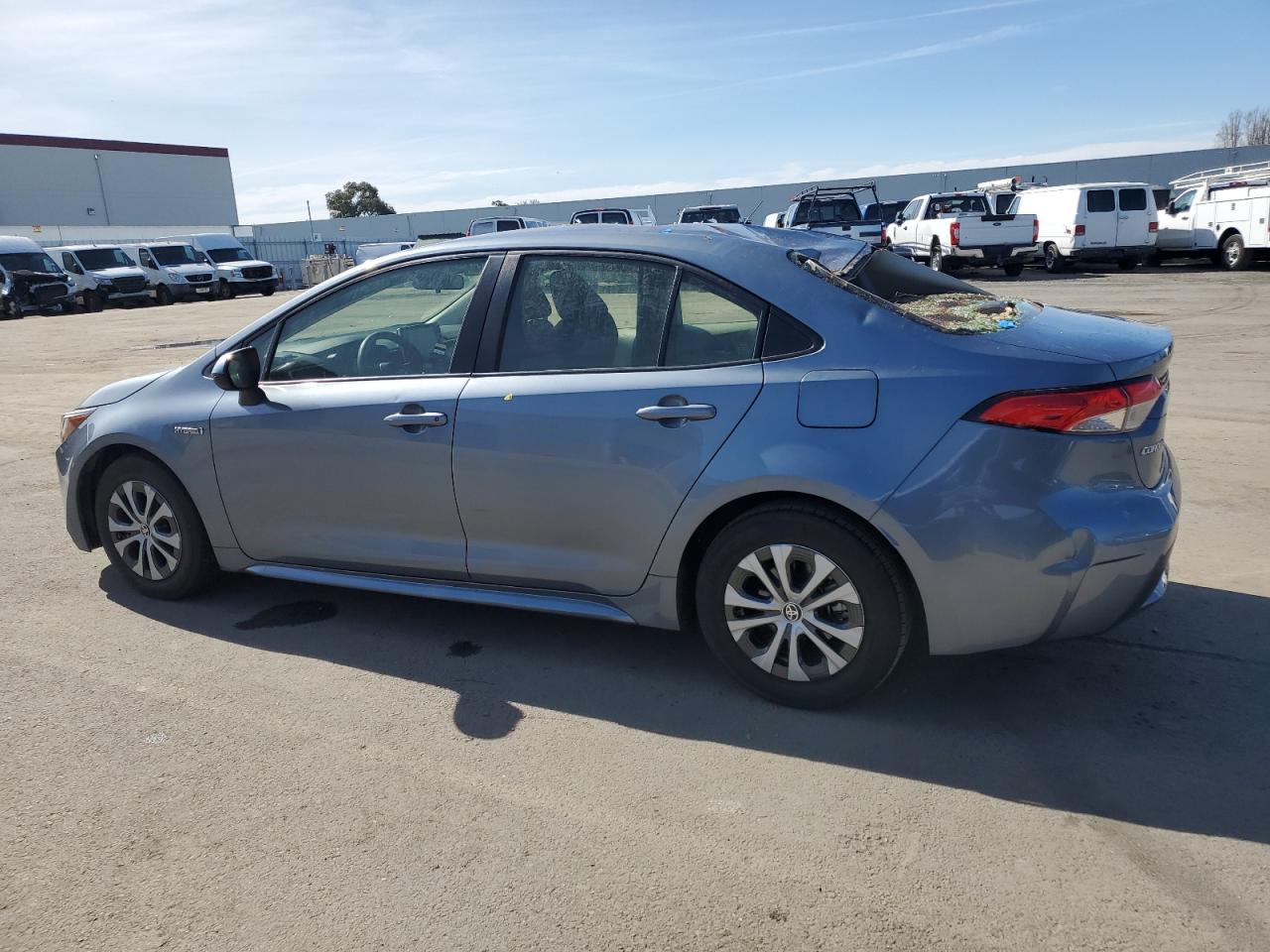 2020 Toyota Corolla VIN JTDEBRBE0LJ001080 Copart auction photo, top/roof / rear end damage thumbnail 2