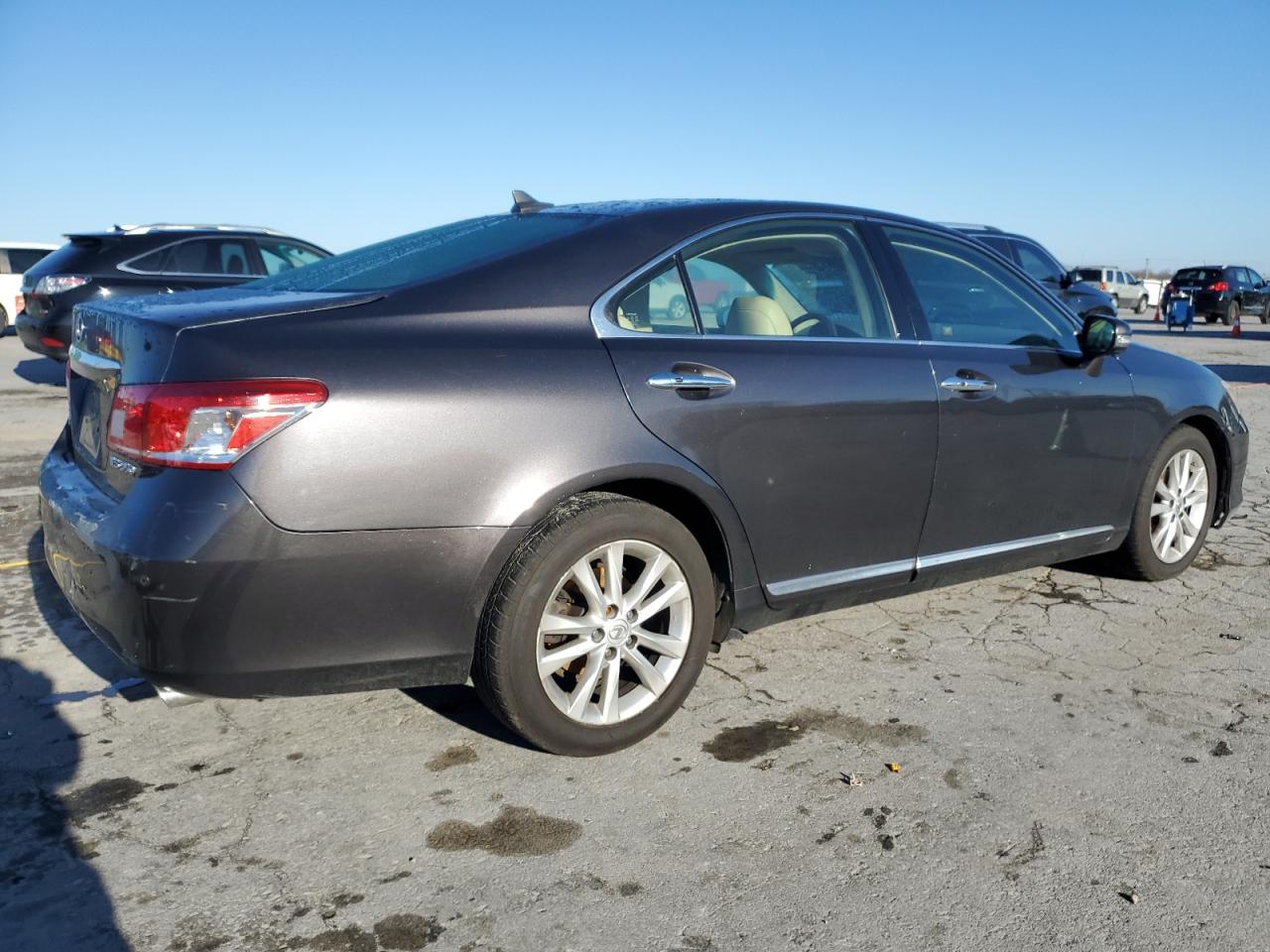 2010 Lexus ES VIN JTHBK1EG0A2383926 Copart auction photo, rear end / minor dent/scratches damage thumbnail 3
