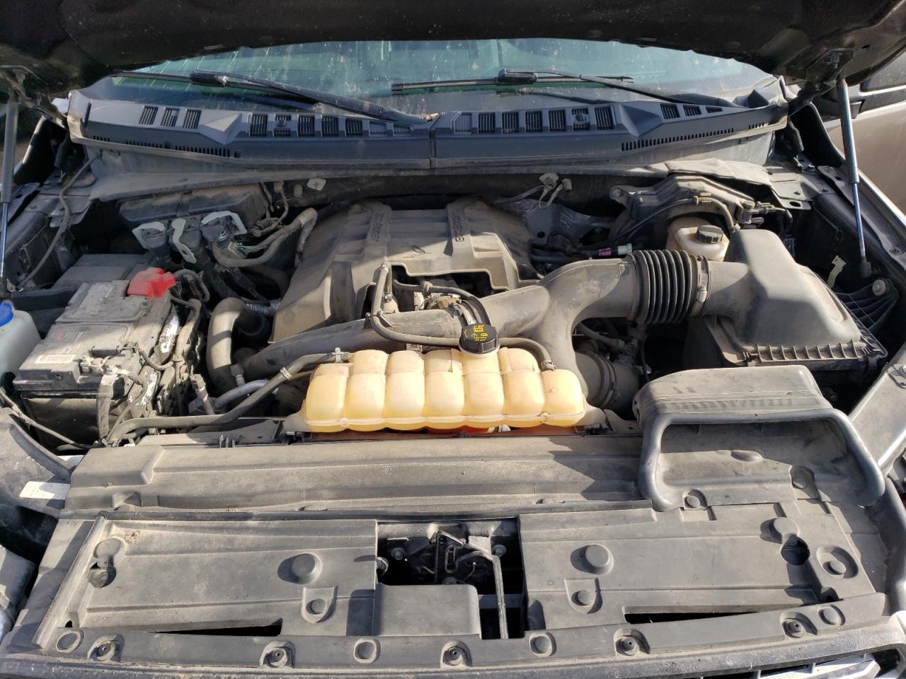 2018 Ford F-150 VIN 1FTEW1EP3JKC53464 Copart auction photo, top/roof damage thumbnail 11