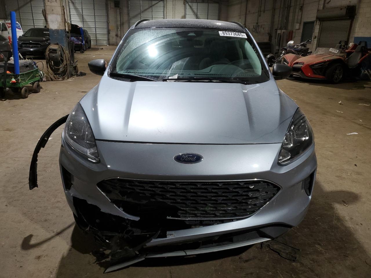 2022 Ford Escape VIN 1FMCU9G67NUB71372 Copart auction photo, front end damage thumbnail 5