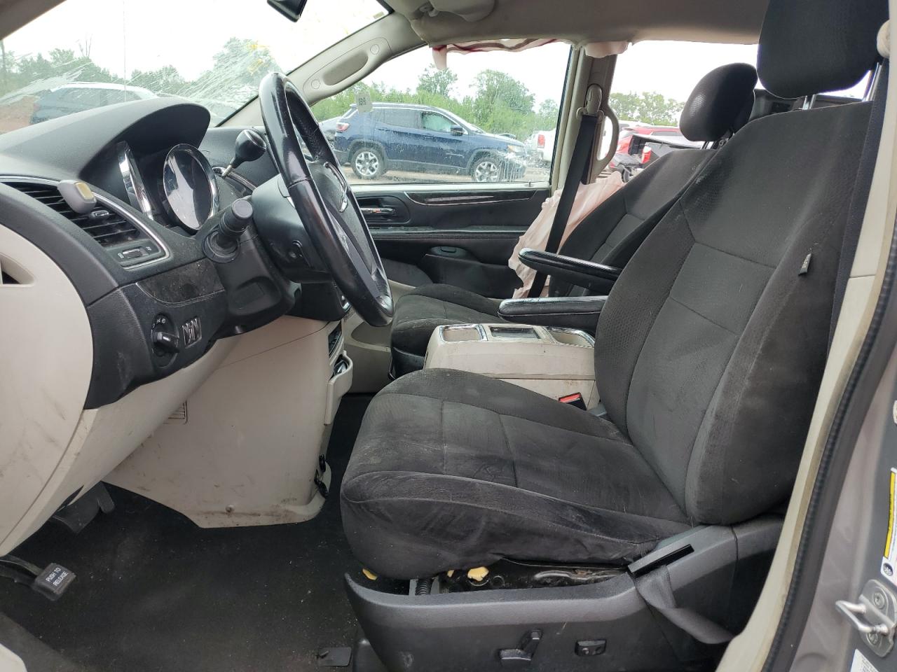 2013 Chrysler Town & Country VIN 2C4RC1BG8DR734153 Copart auction photo, all over damage thumbnail 7