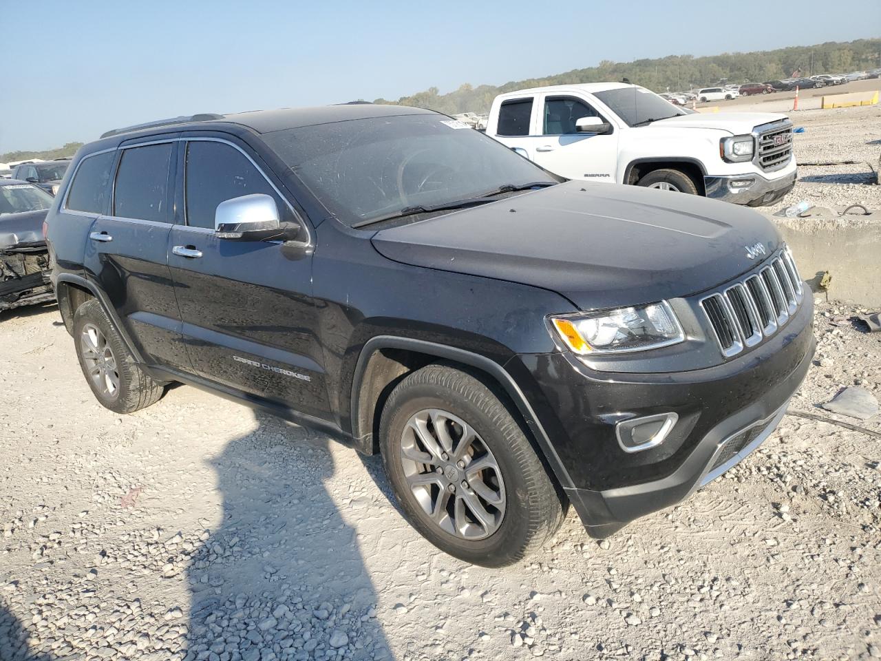 2015 Jeep Grand Cherokee VIN 1C4RJFBG0FC688154 Copart auction photo, side / mechanical damage thumbnail 4