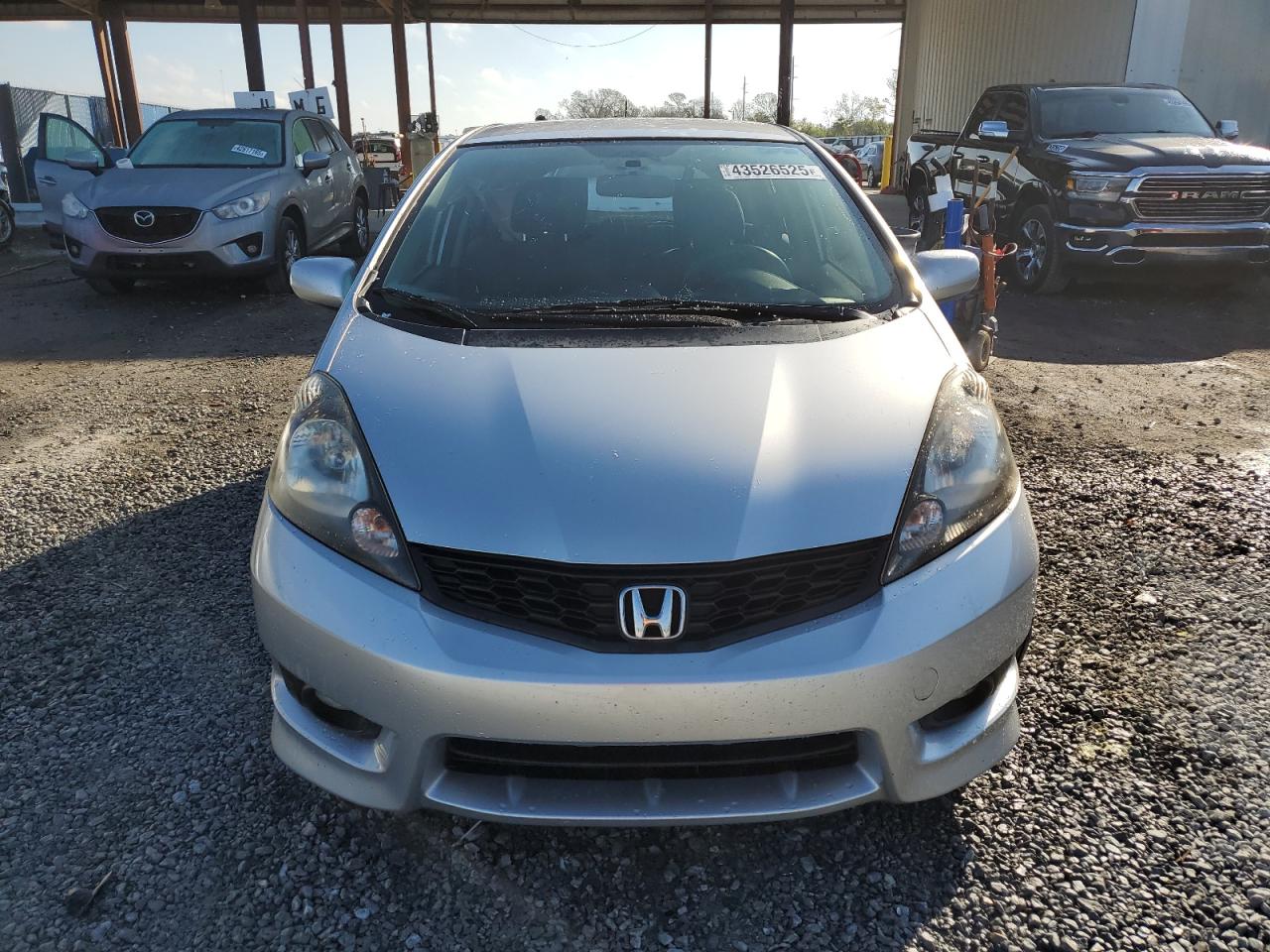 2013 Honda Fit VIN JHMGE8H56DC063914 Copart auction photo, side / rear end damage thumbnail 5