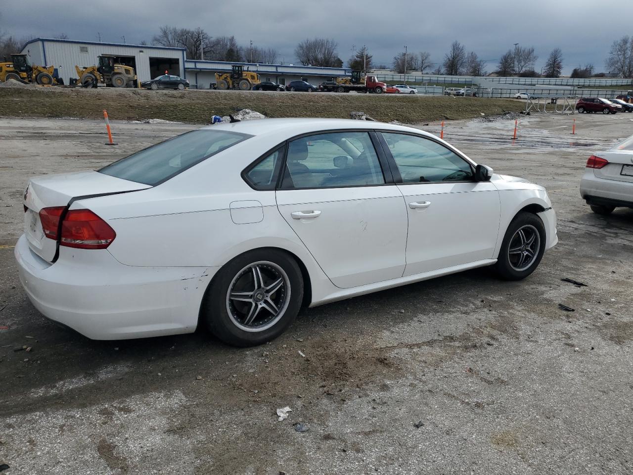 2014 Volkswagen Passat VIN 1VWAP7A33EC006721 Copart auction photo, all over damage thumbnail 3