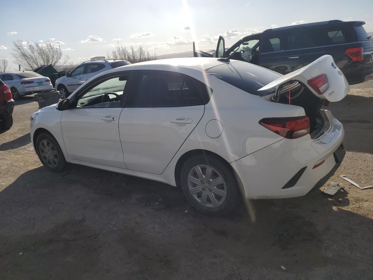 2021 KIA Rio VIN 3KPA24AD2ME425093 Copart auction photo, rear end damage thumbnail 2