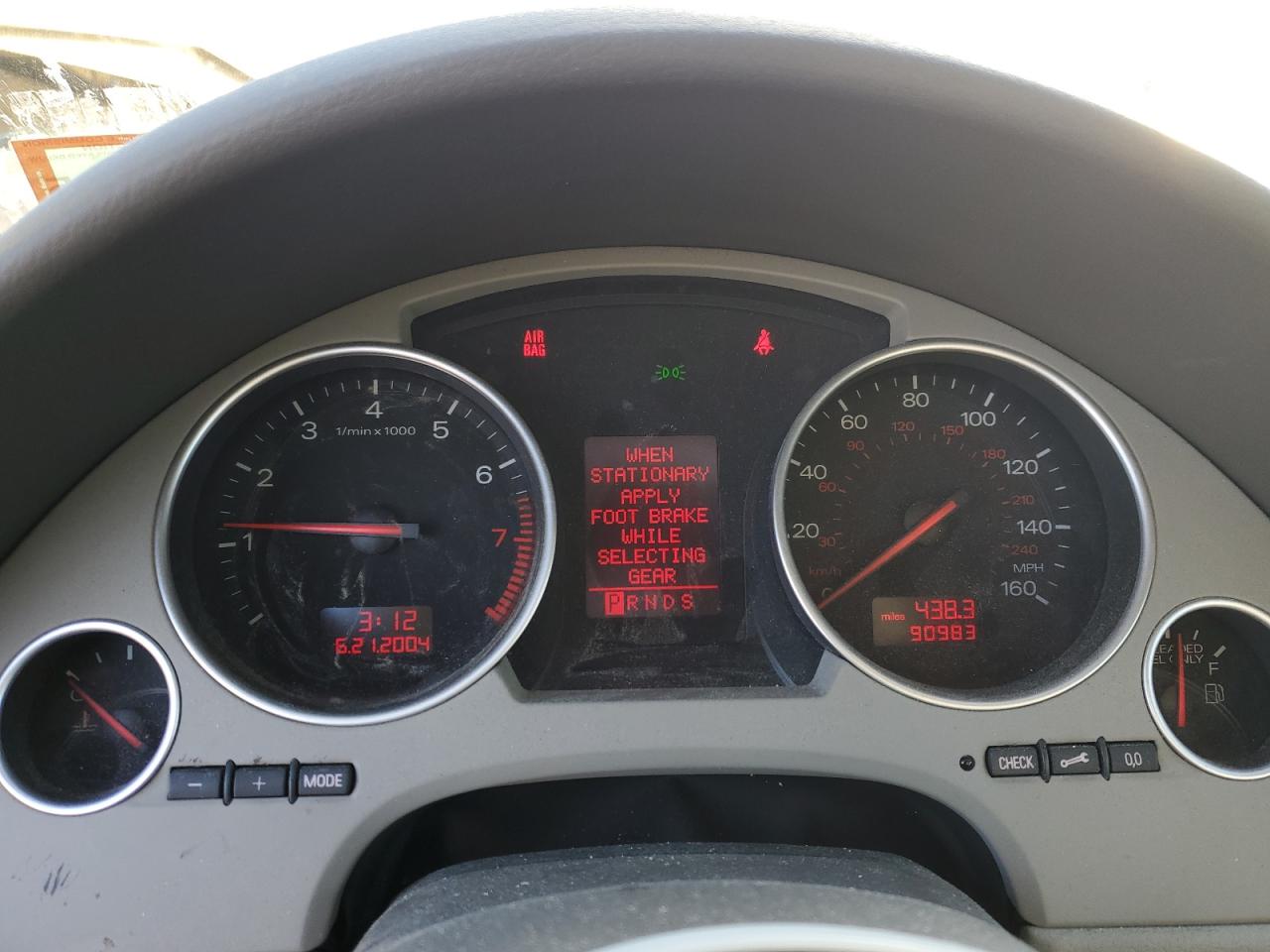 2005 Audi A4 VIN WAUDT48H75K007160 Copart auction photo, front end / minor dent/scratches damage thumbnail 9