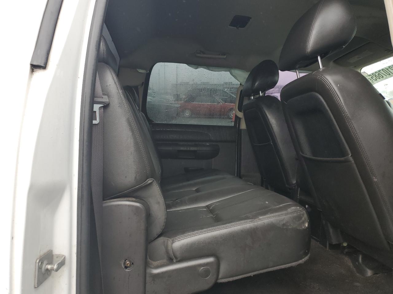 2012 Chevrolet Silverado VIN 3GCPKSE79CG100124 Copart auction photo, front end / rear end damage thumbnail 11