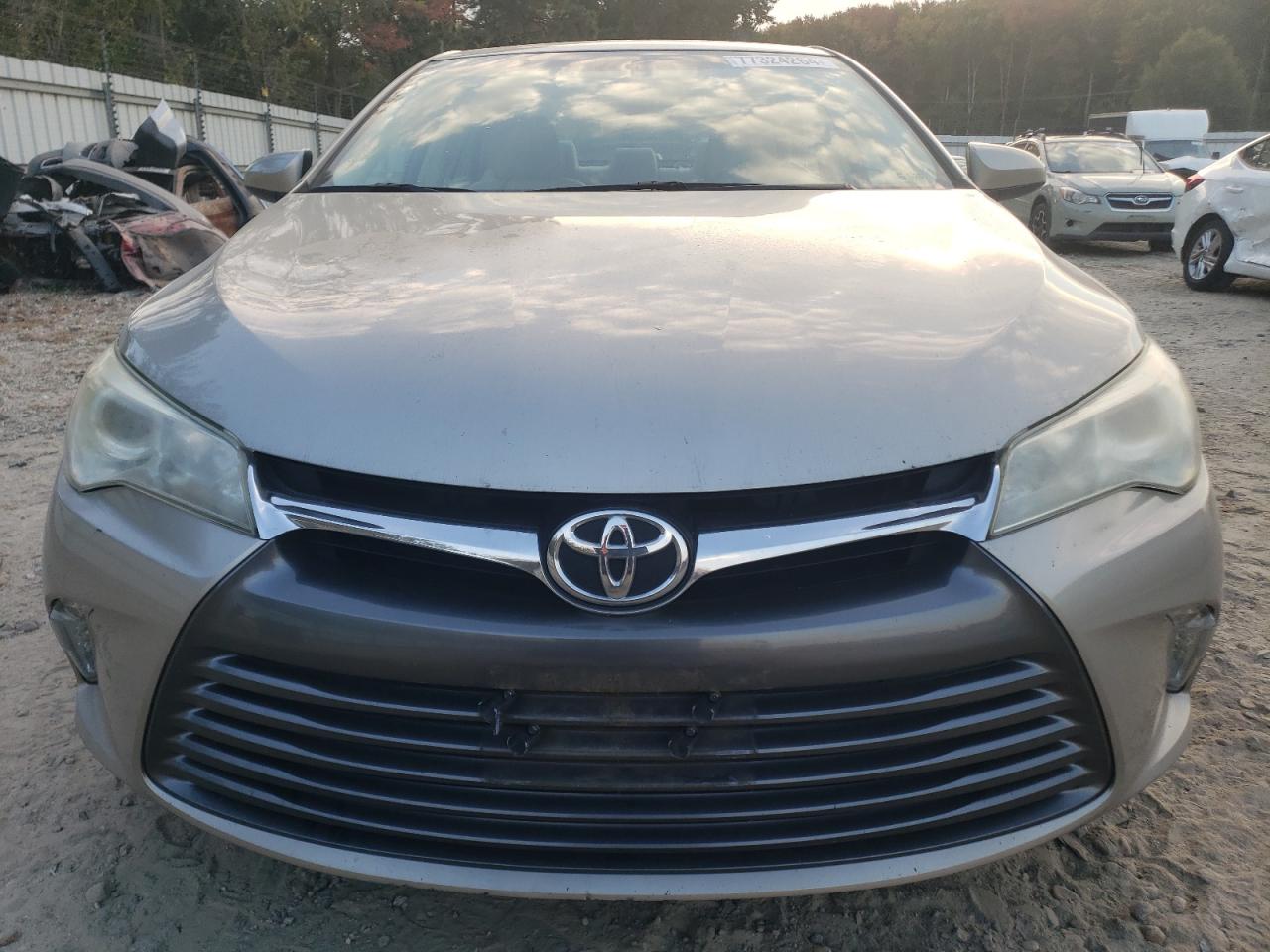 2016 Toyota Camry VIN 4T1BF1FKXGU552609 Copart auction photo, side / rear end damage thumbnail 5