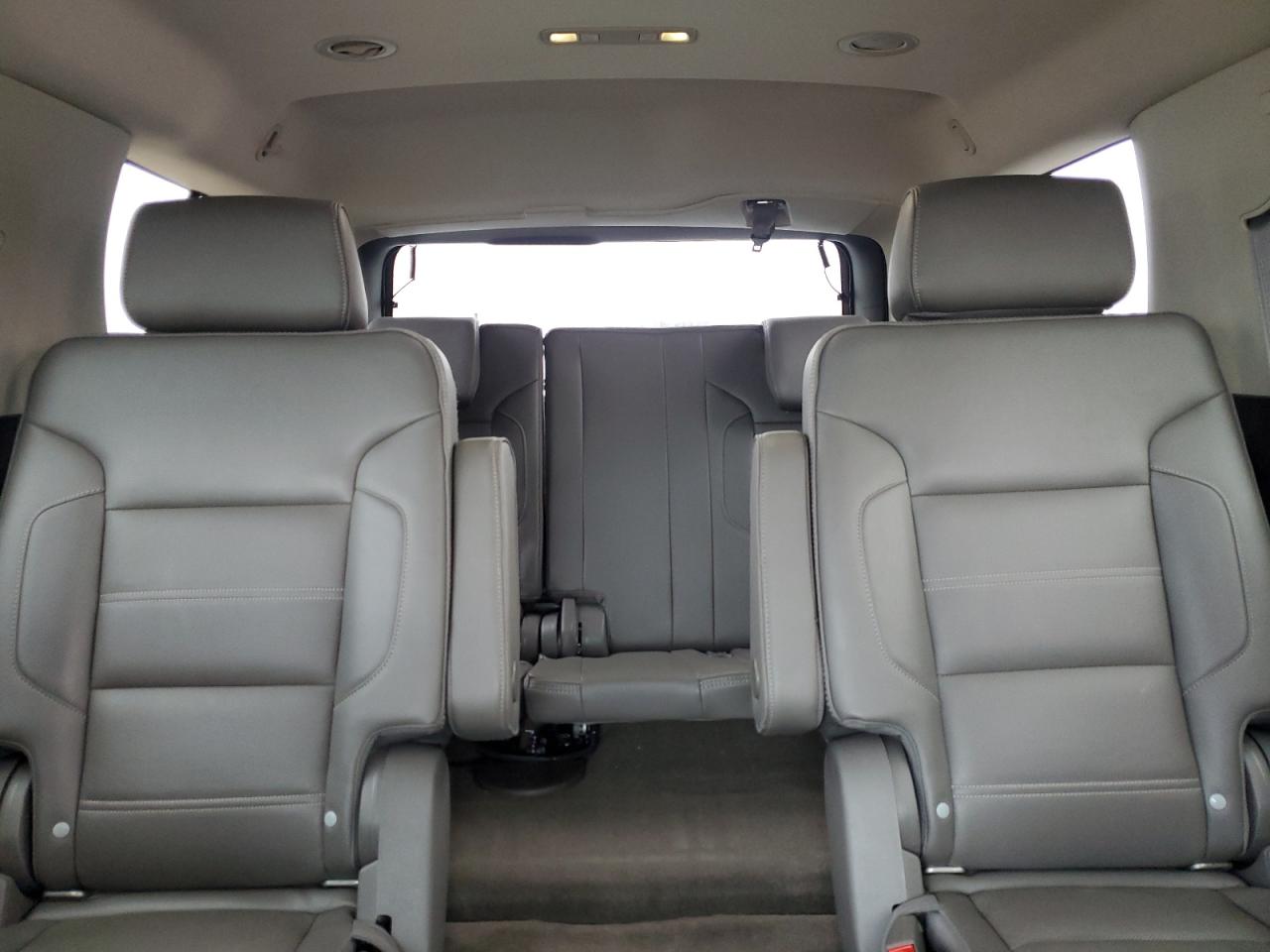 2016 GMC Yukon VIN 1GKS2CKJ4GR196335 Copart auction photo, rear end damage thumbnail 10