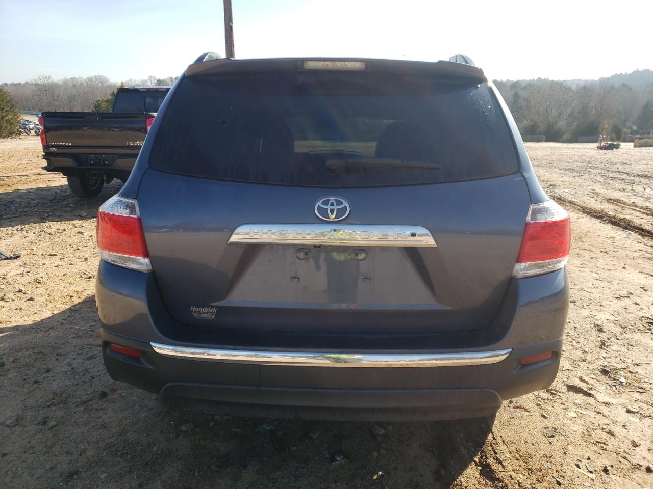 2013 Toyota Highlander VIN 5TDYK3EH8DS116059 Copart auction photo, front end / side damage thumbnail 6