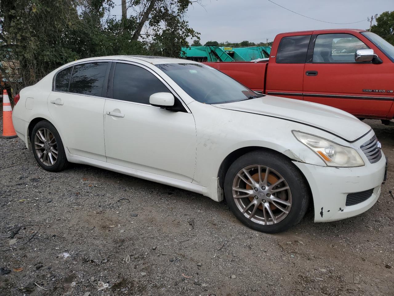 2008 Infiniti G VIN JNKBV61FX8M263129 Copart auction photo, vandalism damage thumbnail 4