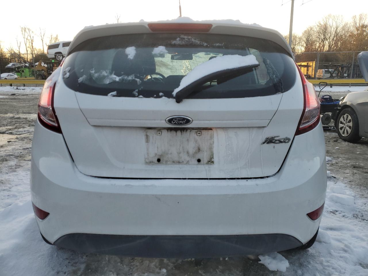 2016 Ford Fiesta VIN 3FADP4TJ4GM166835 Copart auction photo, front end damage thumbnail 6